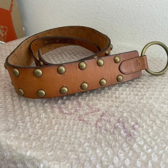 VINTAGE Abercrombie & Fitch genuine leather Studded Leather Belt New